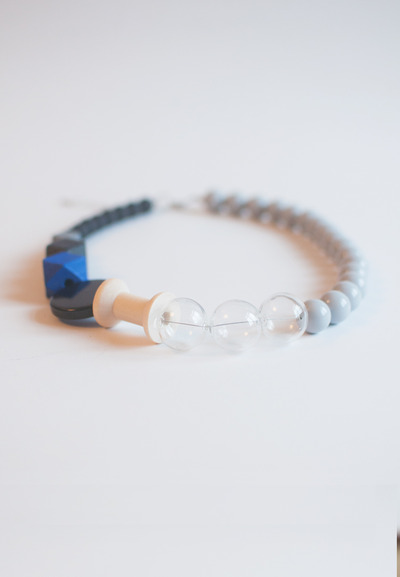 Glass Geometric Wood Necklace NL0957