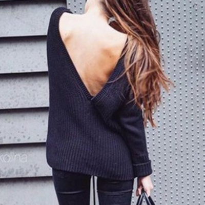 Tori deep v backless sweater - black
