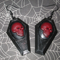 Small Black Coffin Earrings with Red and Black Skull Cameos - Thumbnail 2