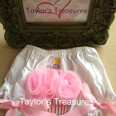 Taylors treasures - 1st birthday photo prop - cupcake candle diaper cover - cake smash - perfect for photo - Thumbnail 1