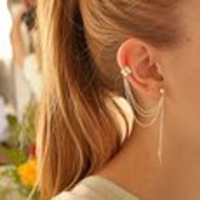 Tassel leaf embellished ear cuff gold earring