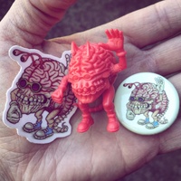 Green BrainWaves T-shirt and mini figure set (sticker and button) - Thumbnail 1