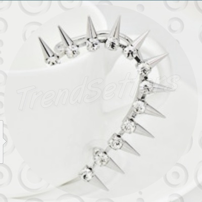 Punk Rock Rivets Spike Rhinestone Decor Ear Cuff