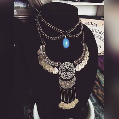 Over the mood choker necklace (moodstone)