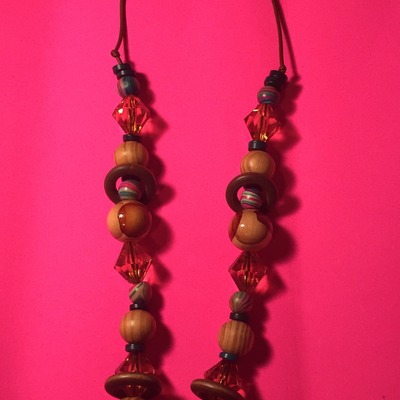 Beaded necklace with charm  - Thumbnail 3