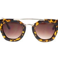 Noor Sunglasses - Thumbnail 1