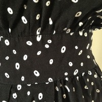 Black and White - Thumbnail 2