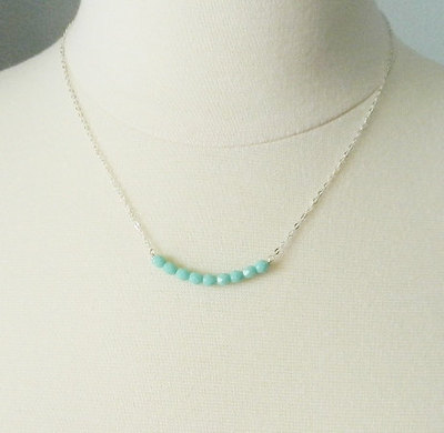 Ava necklace in mint