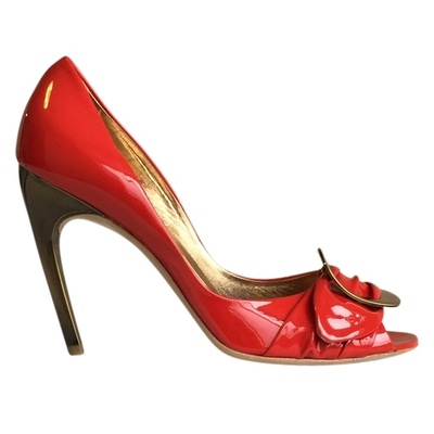 Roger vivier "spuntata gigi" red patent italian leather peep toe pump