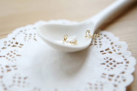 Gold LOVE Letter with pearl earrings