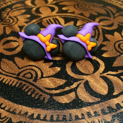 Minnie witch earrings