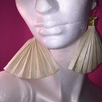 Paper Fan Earrings - Thumbnail 2
