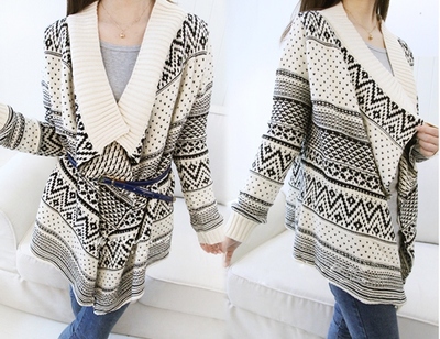 Ladies Printed Black & Ivory Cardigan