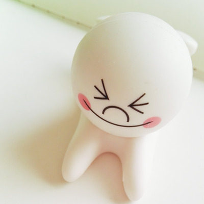 Line character phone stand