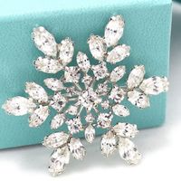 Snowflake Snow Christmas Wedding Rhinestone Crystal Brooch Pin - Thumbnail 1