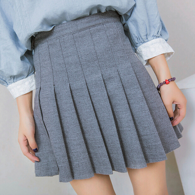 College wind pleated skirt