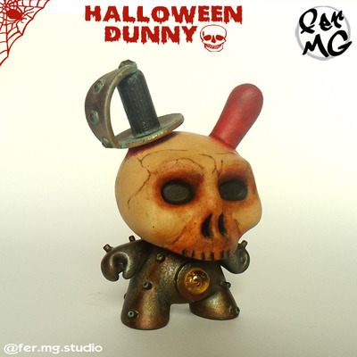 Skull halloween dunny (3'')