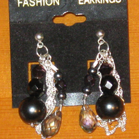 Dangle Shimmer Earrings - Thumbnail 4