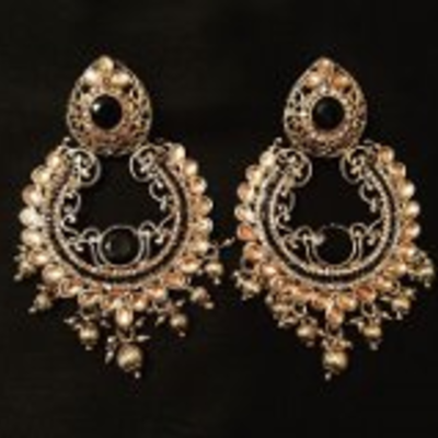 Vajan earrings