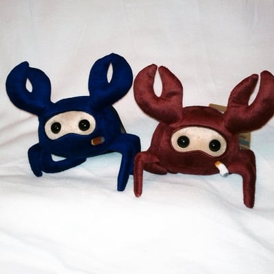 Tf2 spycrab plush -- with code!