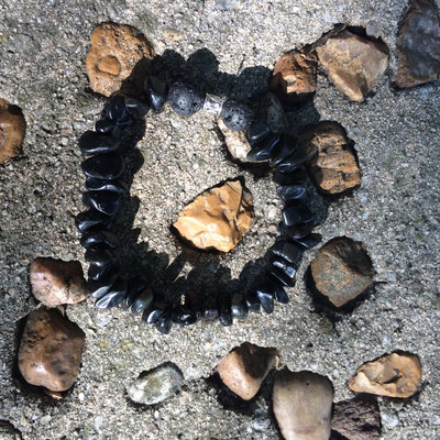 Lava rock, black obsidian and tourmaline bracelet - Thumbnail 2