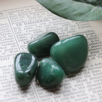 Tumbled Green Aventurine - Thumbnail 1