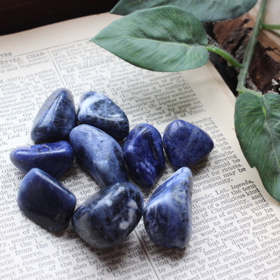 Tumbled sodalite