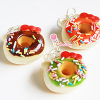 Hello Kitty Mini Donut Squishy Charm - Thumbnail 1