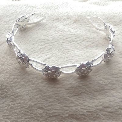 7 roses bangle - silver