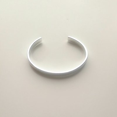 Smooth bangle - silver