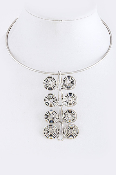 MULTI SWIRL ORNATE BIB NECKLACE