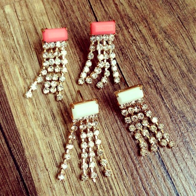 Jordan- dangle earrings