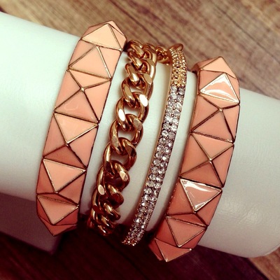 Serena- Coral Bracelet