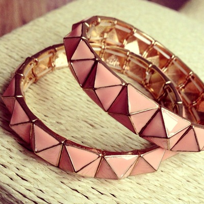 Serena- coral bracelet