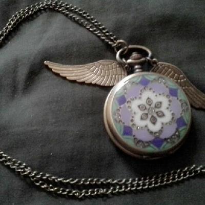 Steampunk vintage crystal pocket watch