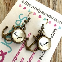 Pendant Earrings with Charm - Thumbnail 3