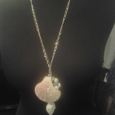 Sea shell necklace