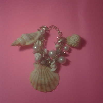 Sea shell bracelet - Thumbnail 2