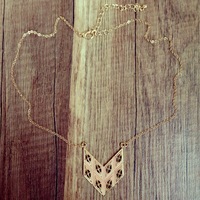 Nicole- Chevron Necklace  - Thumbnail 3