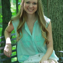 MINT FLORAL EMBROIDERY TANK