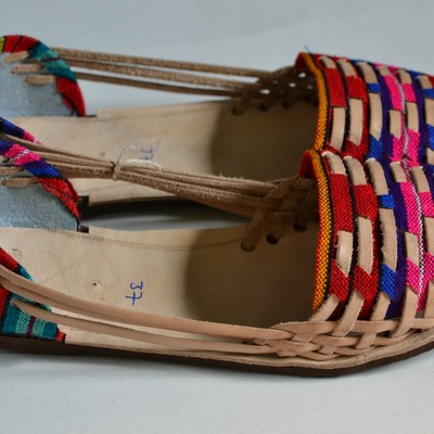 Women's caites/huaraches size 37 us 6.5