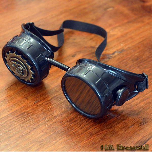 Black Steampunk Goggles with Gold Eyepiece Time Travel Mad Scientist Airship Captain Apocalypse Motorcycle