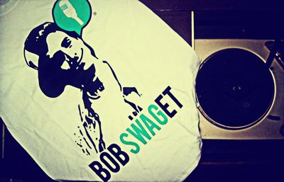Bob swaget (teal)