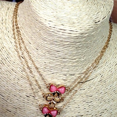 Layna- triple bowtie necklaces
