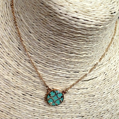 Talia- delicate mint necklace