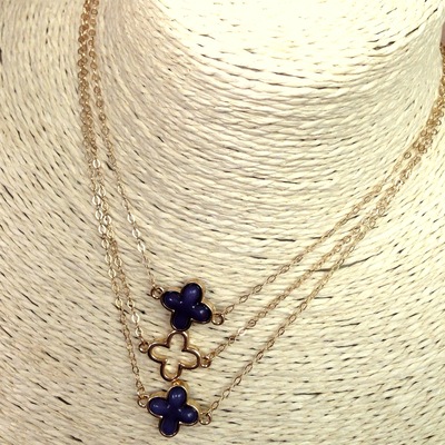 Nylah- triple clover necklaces