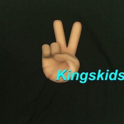 Peace Tee Size Medium 