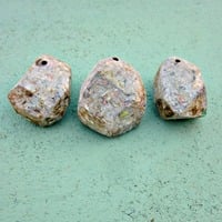 Handmade Unfinished Center Drilled Faceted Paper Mache Nugget Pendants, Set of 3 - Thumbnail 2