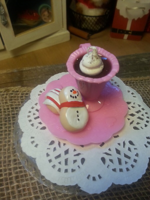 Mini Christmas donuts and cocoa