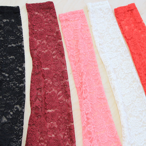 Floral Lace Long Sleeve Bodysuit - Thumbnail 2